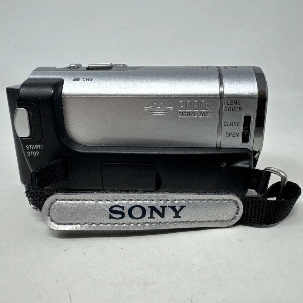 Sony Handycam DCR-SX63 16GB Camcorder Silver Bundle All Cords Memory Card & Case